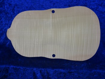 3/4 gefräster geflammter Geigenboden 3381