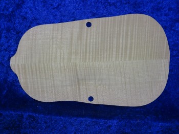 3/4 gefräster geflammter Geigenboden 3387