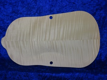 gefräster, super geflammter Geigenboden 3503