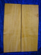 Maple 3174 Guitar
