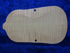 gefräster, super geflammter Geigenboden 3490