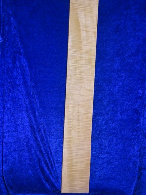 flamed maple block  for guitar neck, 2 violins 1705
