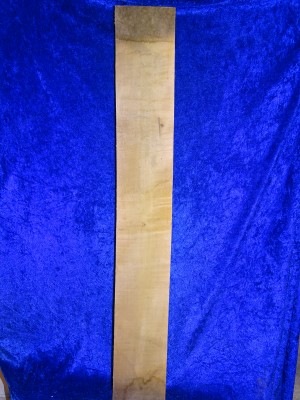 flamed maple block  for guitar neck, 2 violins 2181