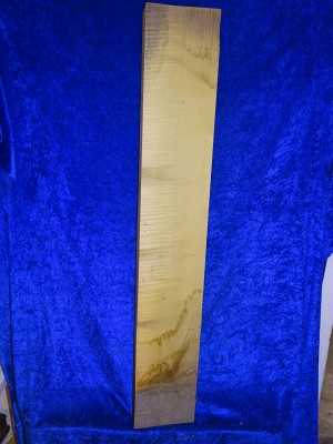 flamed maple block  for guitar neck, 2 violins 2413
