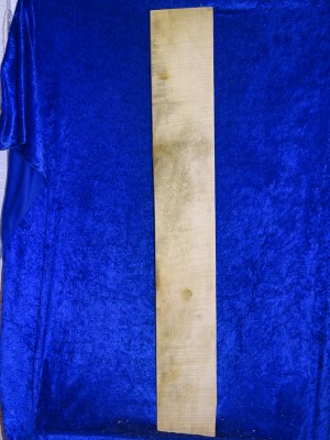 flamed maple block  for guitar neck, 2 violins 2476