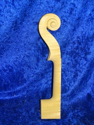 Violinneck 3136 from estate