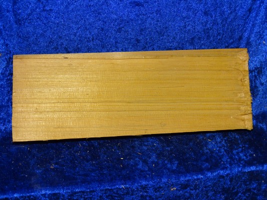 old split spruce 3178