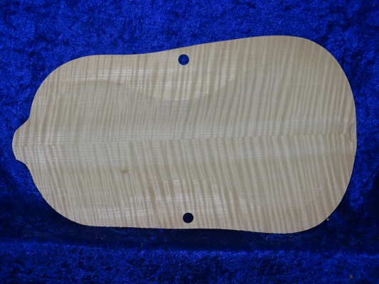 carved best flamed violin back 3501