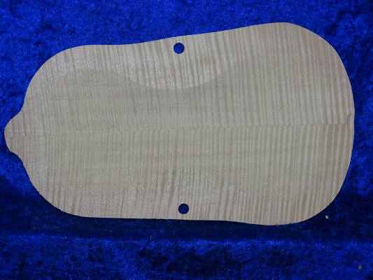 carved best flamed violin back 3502