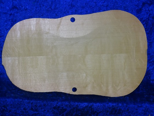 carved violin top 3506 bearclaw