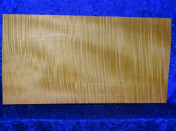 one-piece maple 1002 from estate