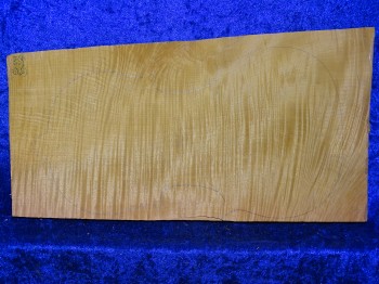 one-piece maple 1003 from estate
