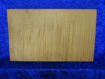 one-piece maple 1369 from estate