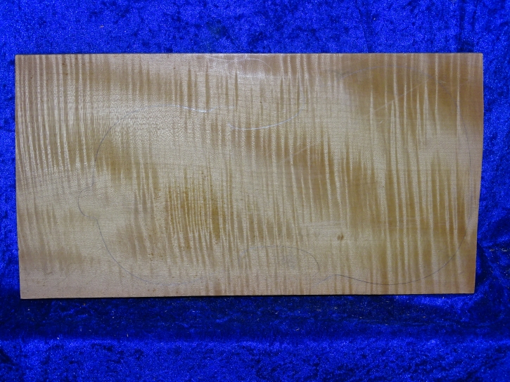 one-piece maple 3895 from estate
