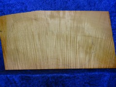 one-piece maple 1466 from estate