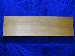Split spruce 3719